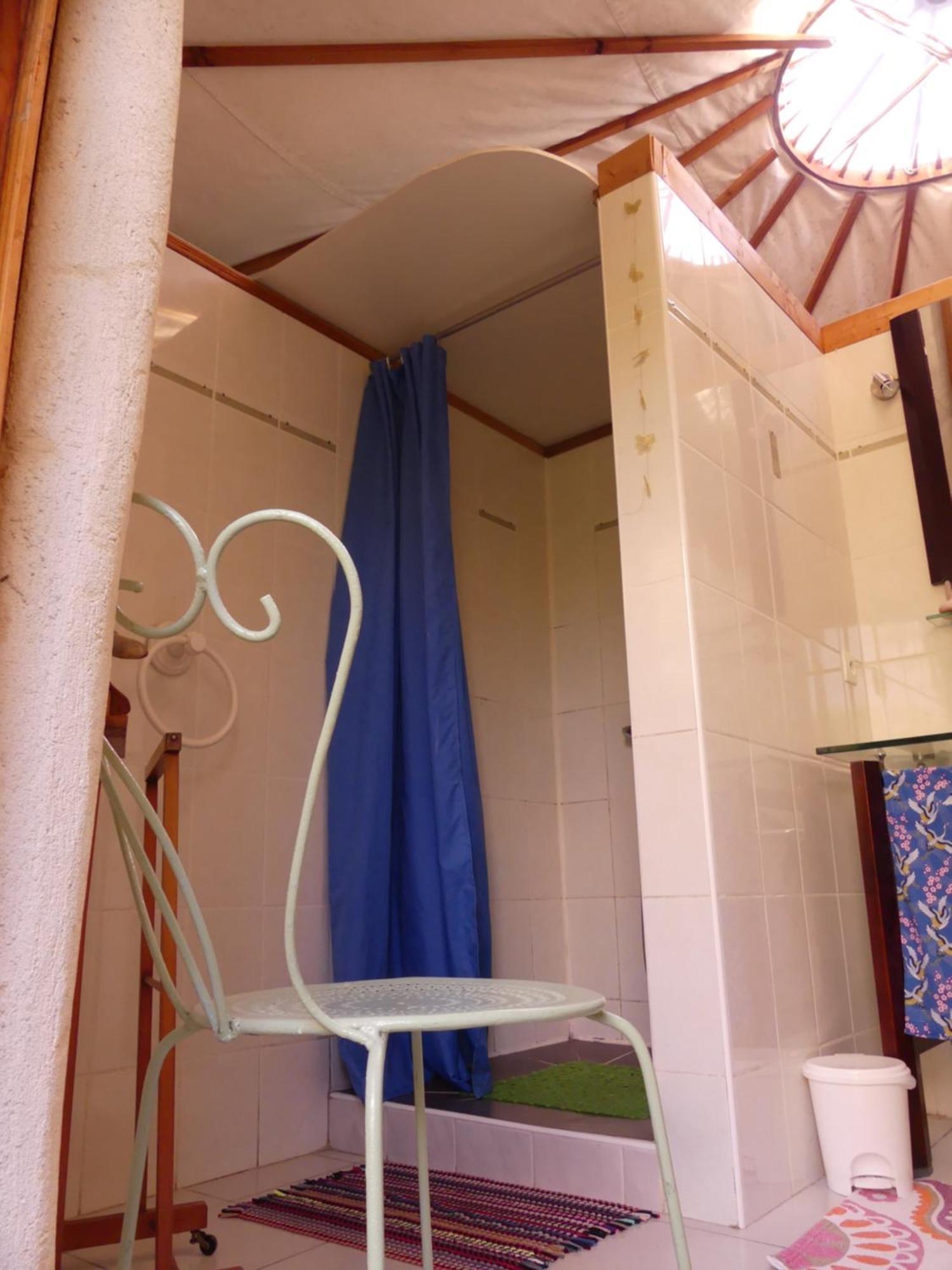 Les Yourtes D'Hotes Plouguiel ภายนอก รูปภาพ